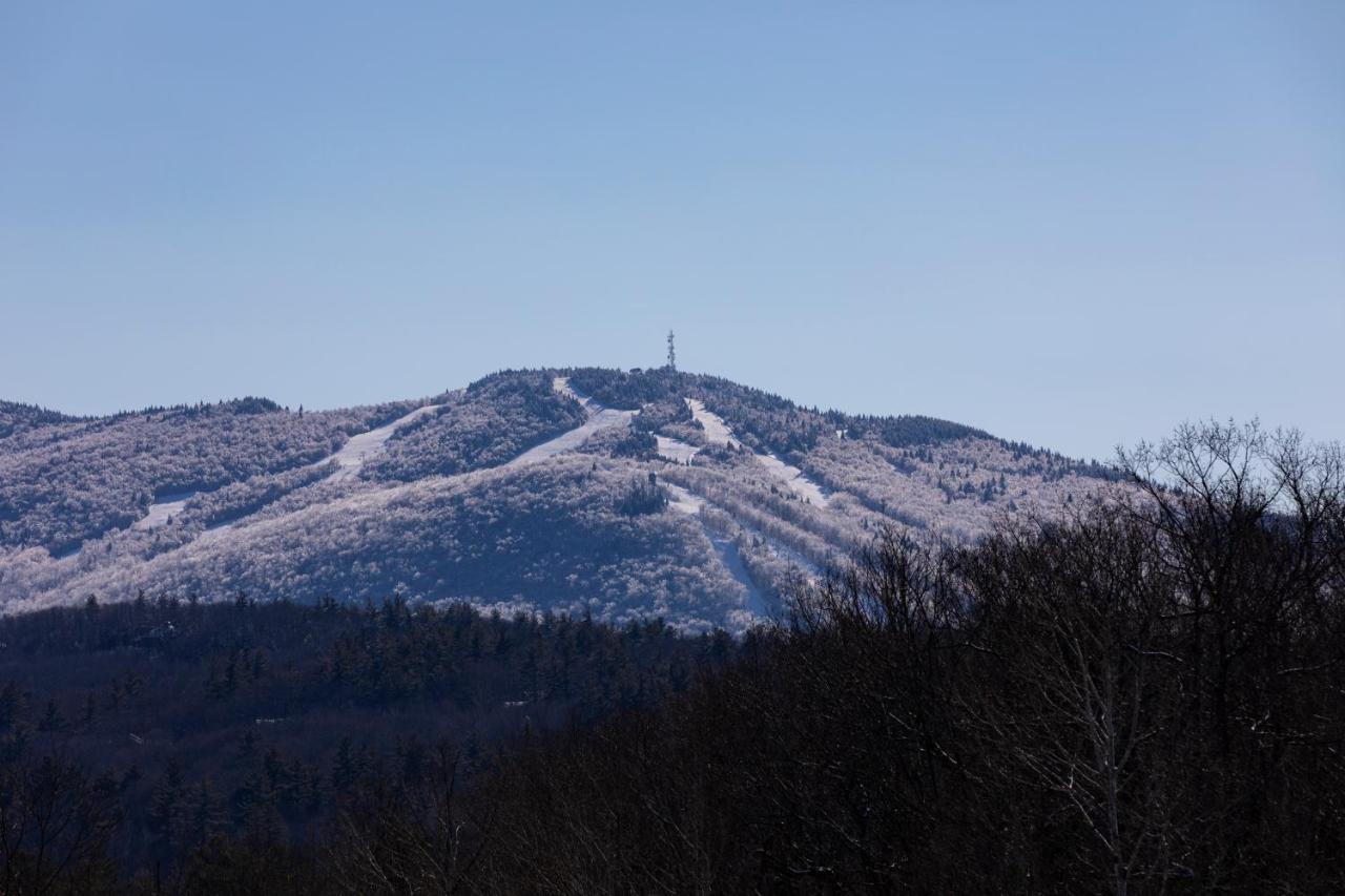 The Lodge By Sunapee Stays Exteriör bild